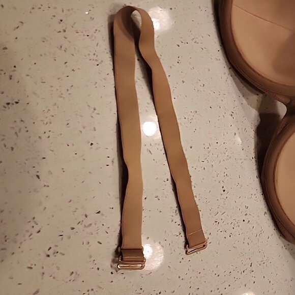 Soma Stunning Support Strapless Bra 38DDD Nude Underwire Lined *1 Strap - Picture 5 of 5